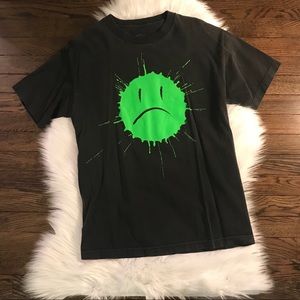 Rogue Status | Graphic Tee